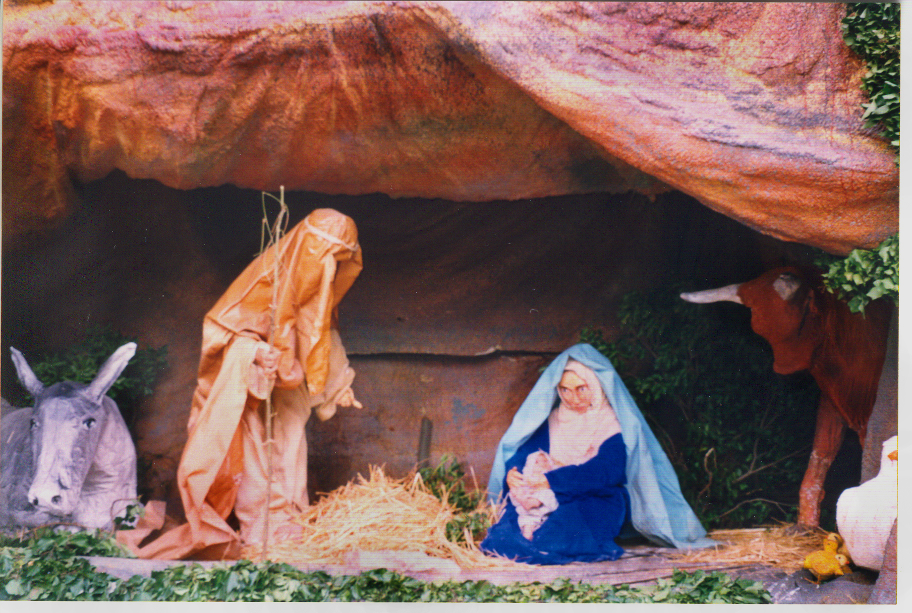 Nativity. Monumental Nativity Scene.  1999-2000