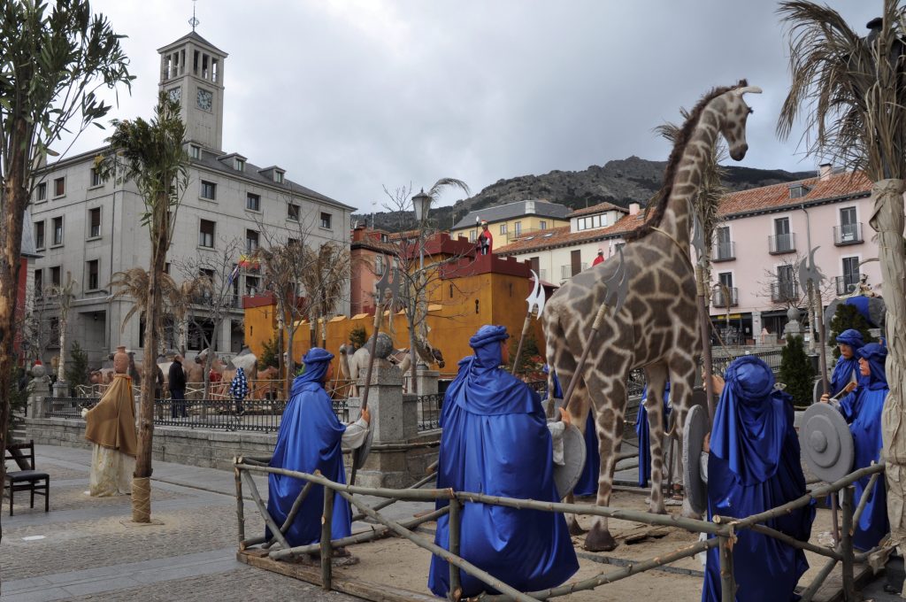 Giraffe. Monumental Nativity Scene. 2014-2015